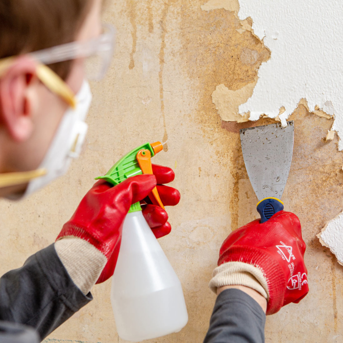 How to Remove Wallpaper with a Chemical Stripper